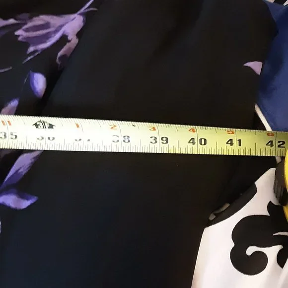 Elegant rayon dress with mock choker neckline, tasteful back reveal - Picture 3 of 5